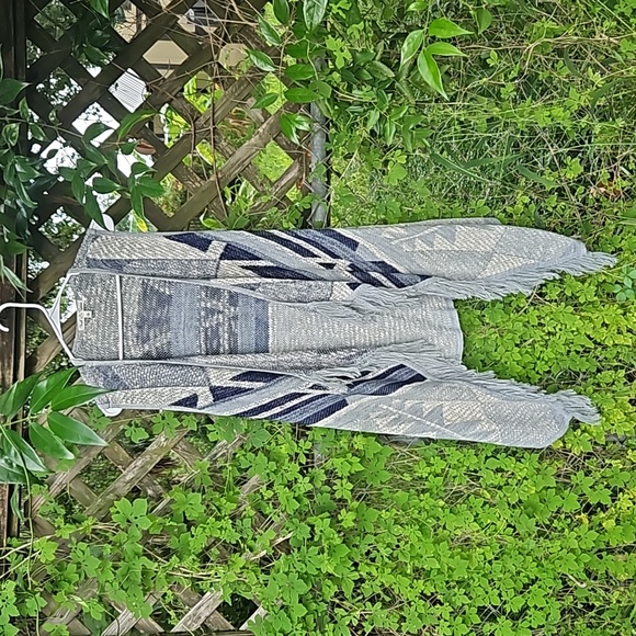 Shades of Blue Bohemian Style Open Front Knit Fringed Long Vest Top Small - Picture 1 of 13